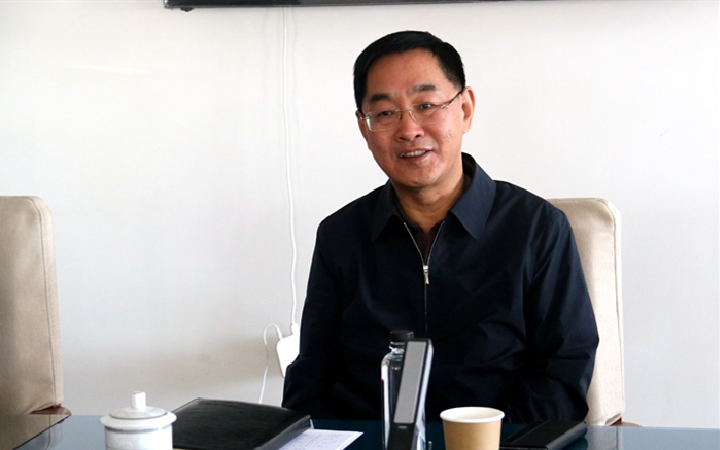 張文龍 機(jī)電廠2_副本.jpg