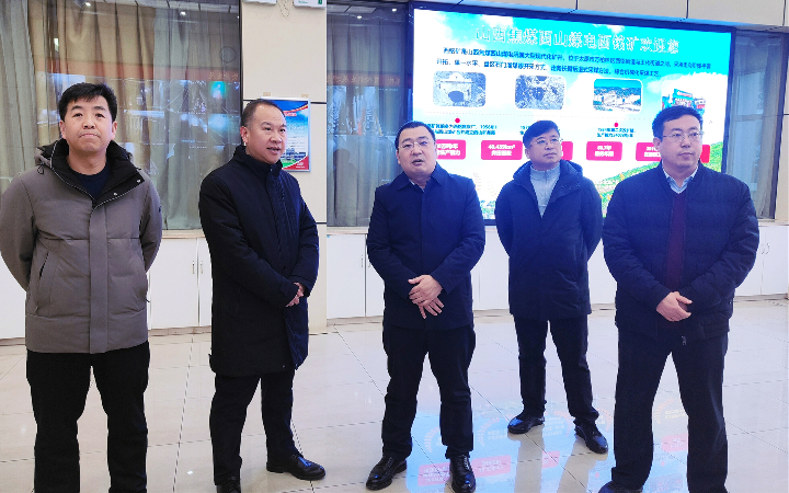 劉奇 西銘_副本.jpg