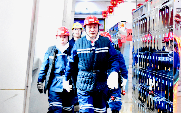 劉海東 西曲_副本.jpg