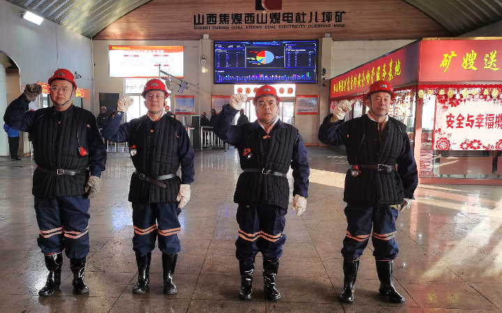 李銳 杜兒坪_副本.jpg